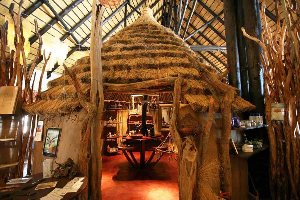 Opuwo Country Lodge Luaran gambar