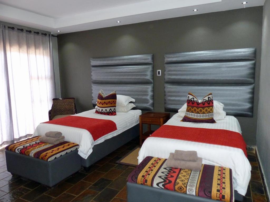 Opuwo Country Lodge Luaran gambar