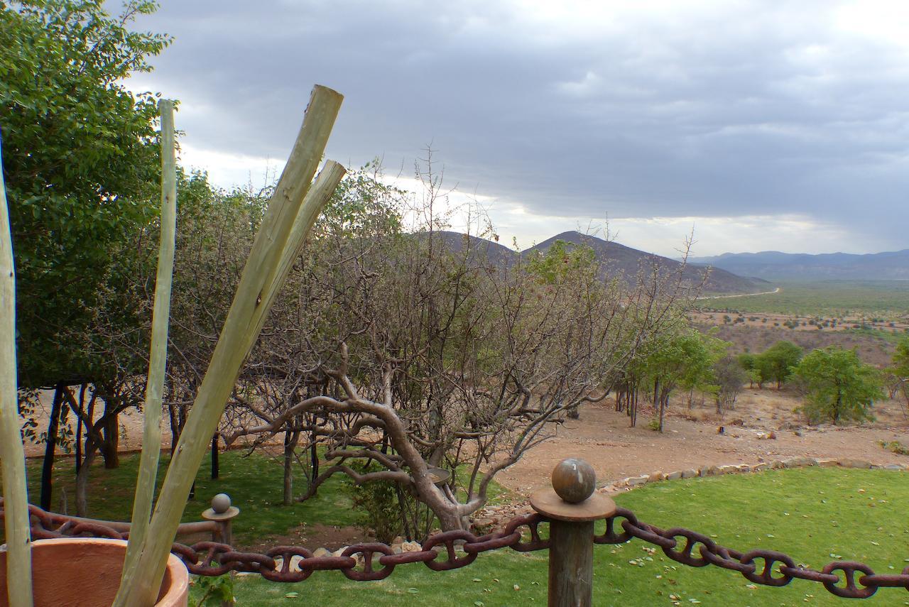 Opuwo Country Lodge Luaran gambar