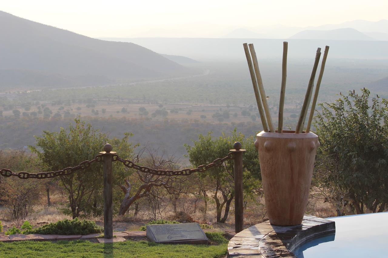 Opuwo Country Lodge Luaran gambar