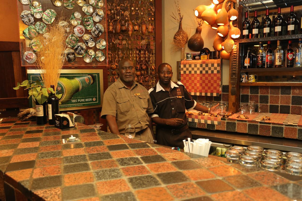 Opuwo Country Lodge Luaran gambar